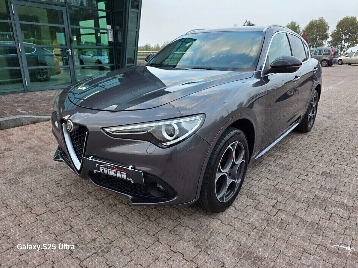 Alfa Romeo Stelvio Stelvio 2.2 Turbodiesel 210 CV AT8 Q4 6C Villa D'este (15)